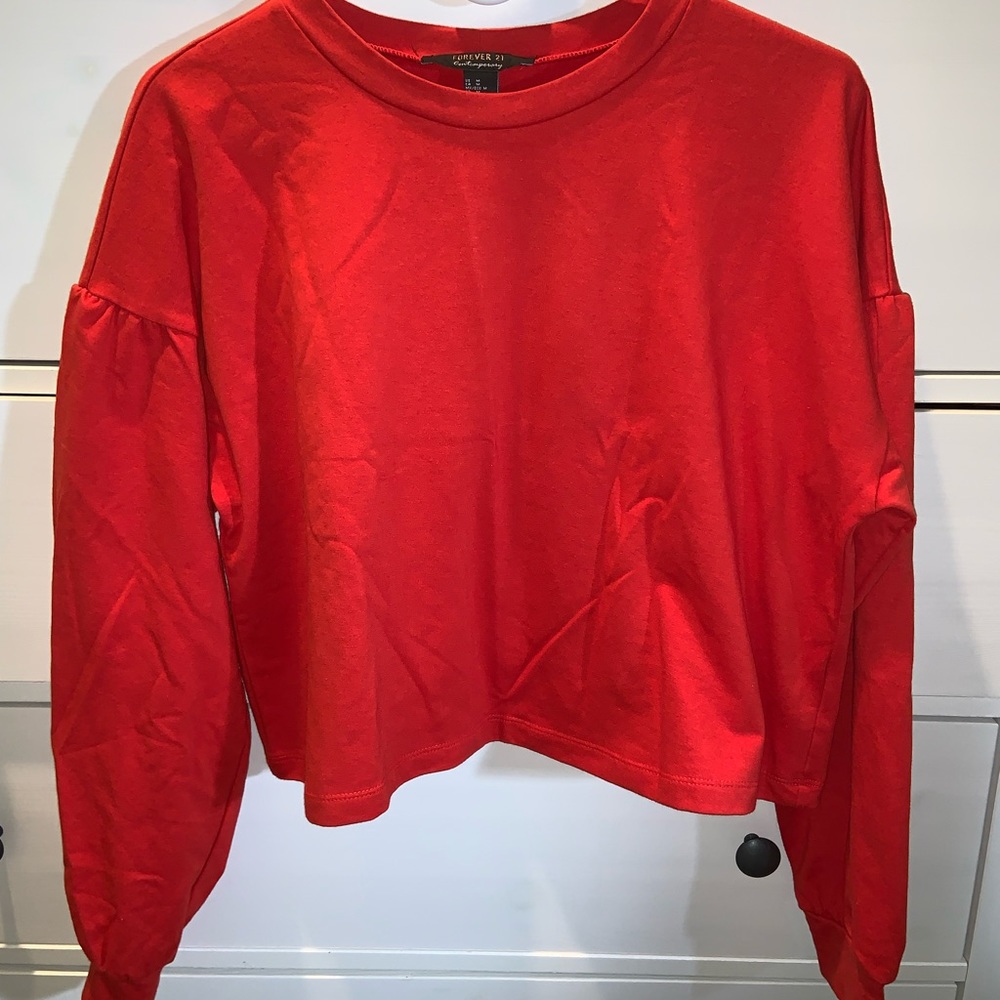 Forever 21 red cropped long sleeve shirt